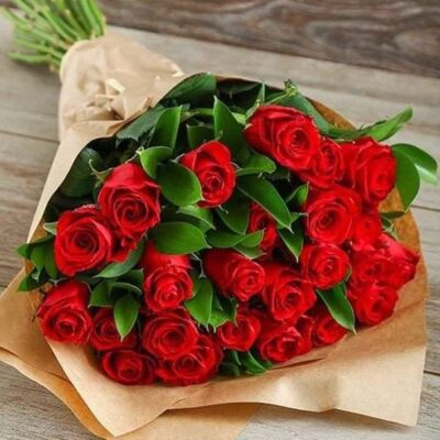 ramo de 24 rosas hermosas