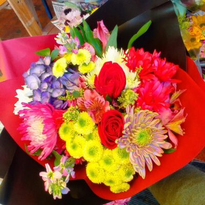 “Aurora de Colores – Ramo mixto vibrante”