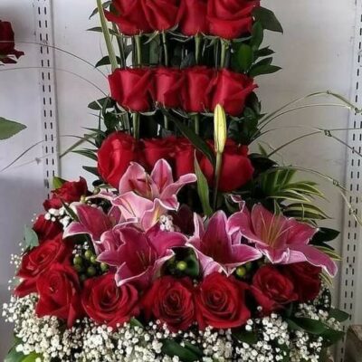 Arreglo Floral “Imperio Rojo”