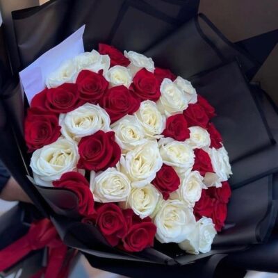 🖤🌹 Bouquet “Pasión Clásica” – Taller Floral
