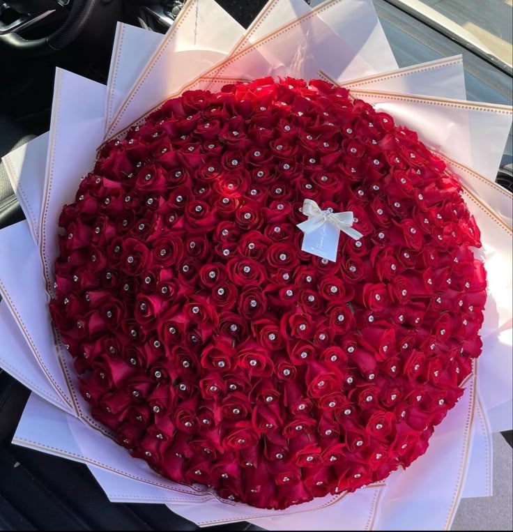 💎🌹 Bouquet “Reina Roja” – Taller Floral