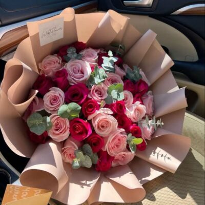 🌷 Bouquet “Romance Eterno” – Taller Floral