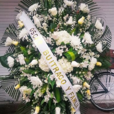 Pedestal fúnebre II