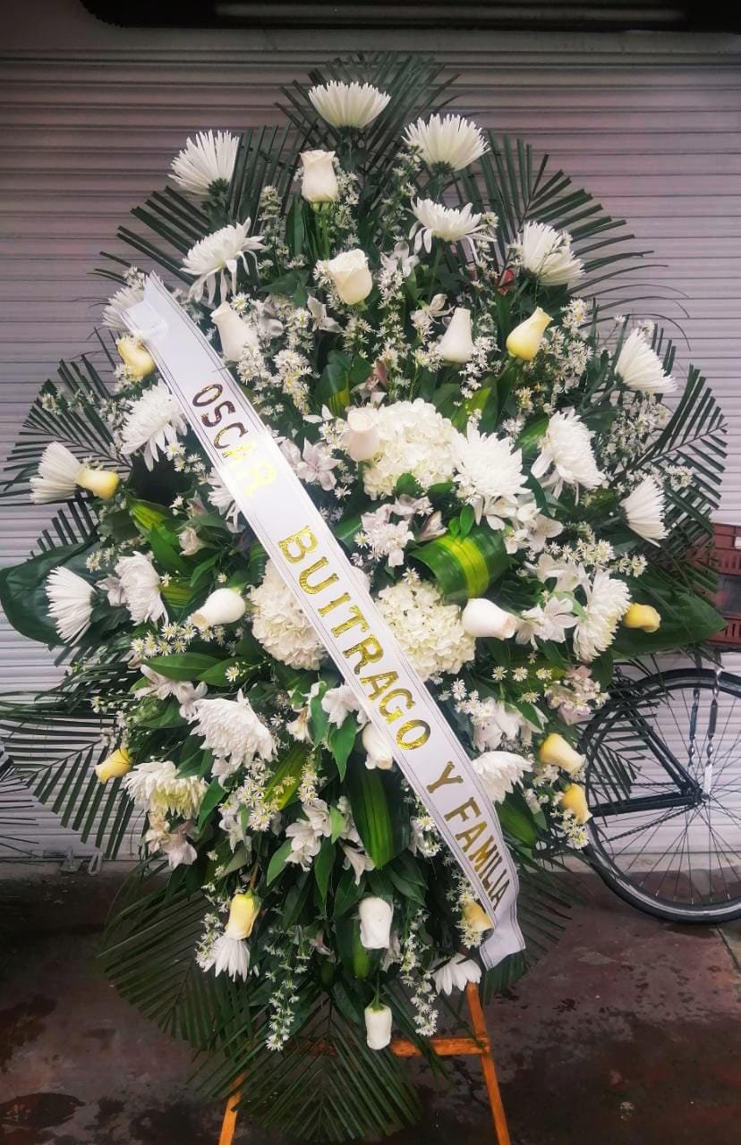 Pedestal fúnebre II