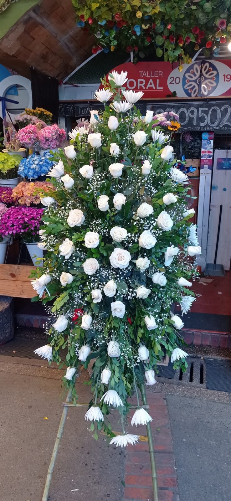 Pedestal fúnebre V