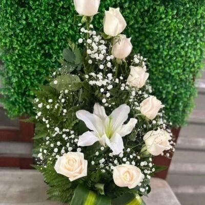 Diseño floral triangular II